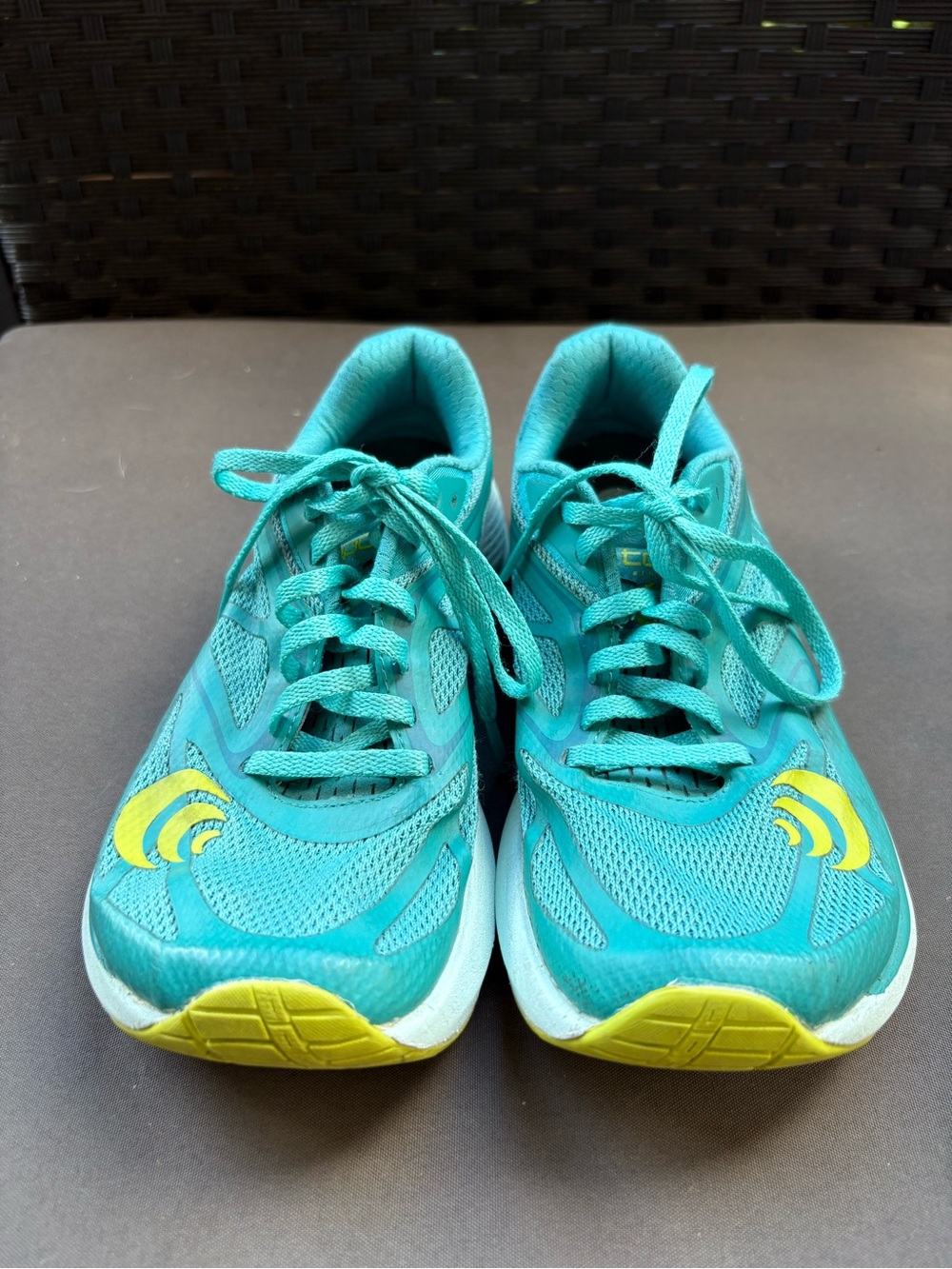 Women's Teal Athletic Running Shoes with Yellow Accents